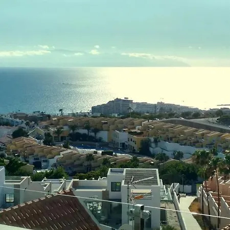 Apartment Aviator Tenerife 2 *